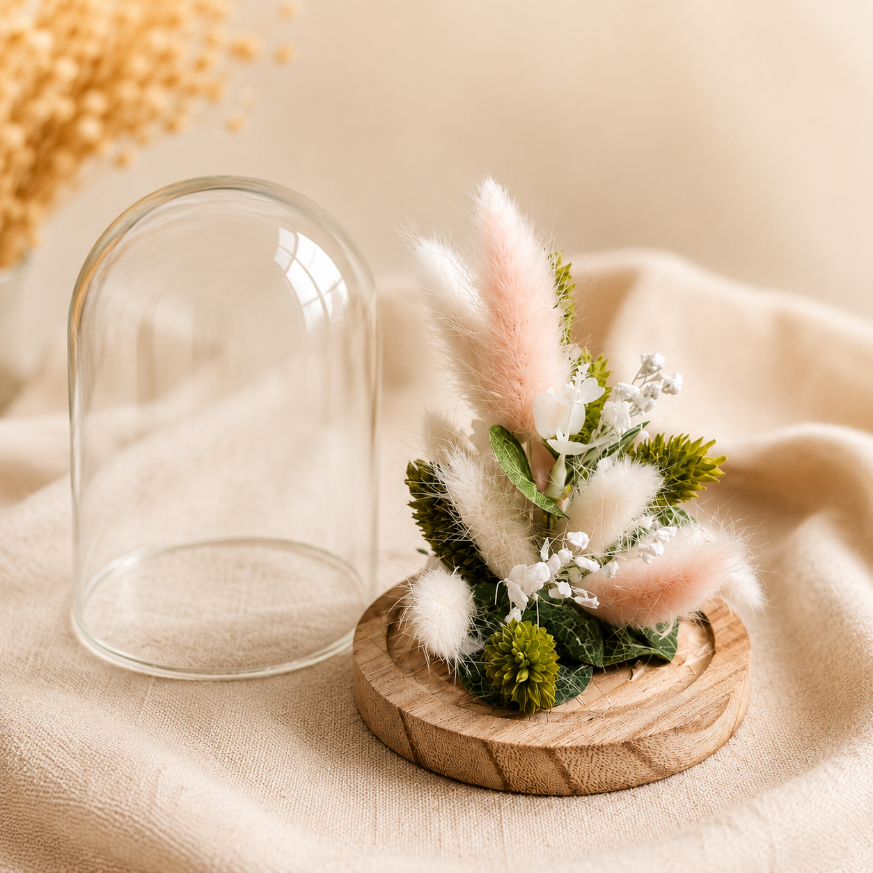 Cloche fleurie en fleurs séchées – Décoration artisanale